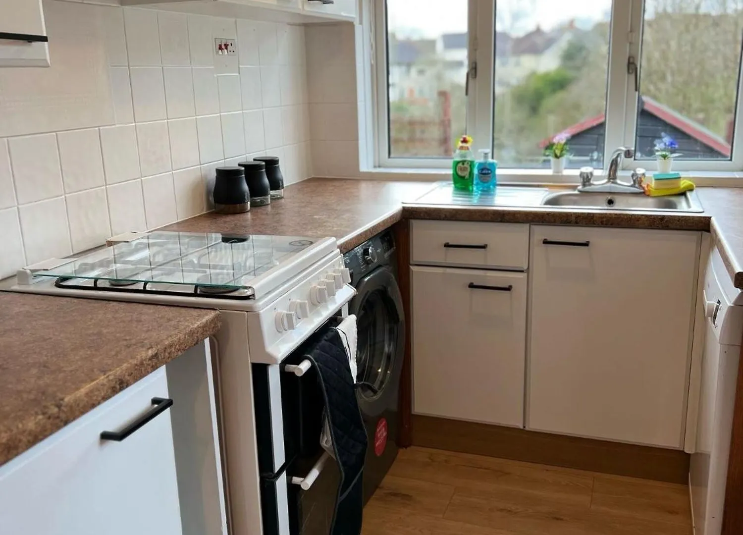 Olive Rd - 3 Bed House, Driveway Parking, High Speed Wifi Villa Southampton 0*,  United Kingdom